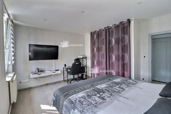 MAISON DANS COPROPRIETE de  186.6 Habitable et 234,65 au sol