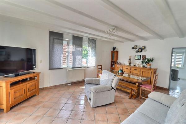 MAISON DANS COPROPRIETE de  186.6 Habitable et 234,65 au sol