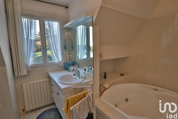 Maison à vendre 4 pièces 174 m² Carantec