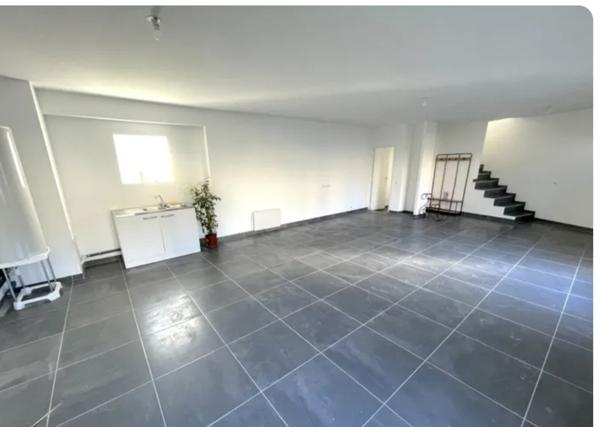 Lommoye (78270) GRANGE RENOVEE 5 PIECES 3 CHAMBRES LOMMOYE YVELINES