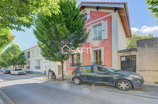 Description de cette maison de 6 pièces et 140 m2