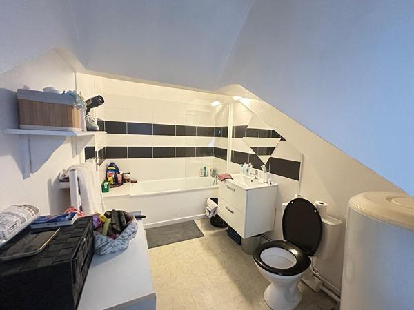 un ensemble de 2 studios : 29.79 m2