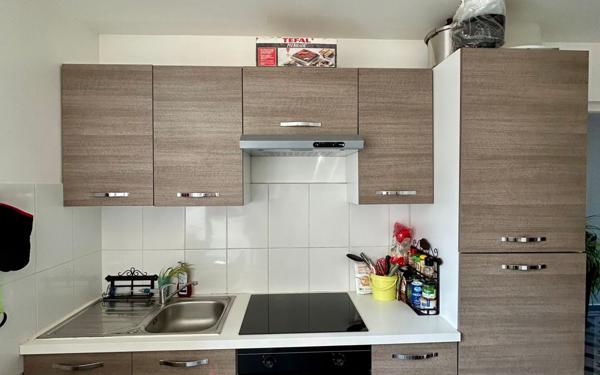 Immeuble à vendre    10 pièces • 211 m2 Les Avenières