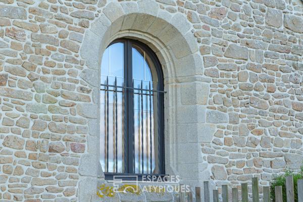 Esprit contemporain au coeur de cette ancienne chapelle rénovée