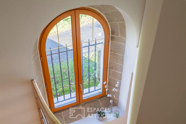 Esprit contemporain au coeur de cette ancienne chapelle rénovée