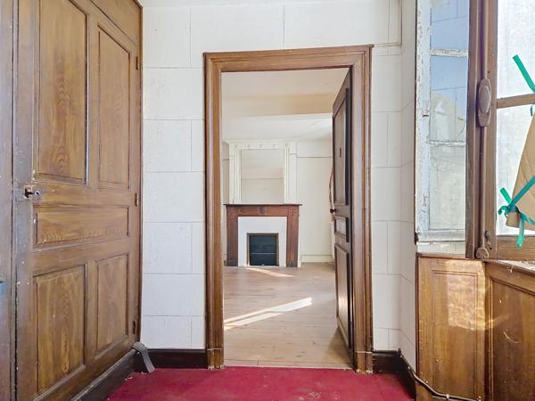 Guinarthe-Parenties (64390) Immeuble de 550 m² – Fort potentiel – Parcelle de 8 573 m²