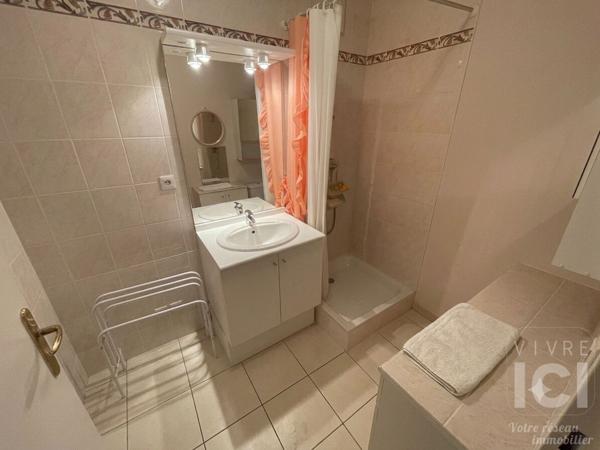 APPARTEMENT - T3 - DERNIER ETAGE - 77M²
