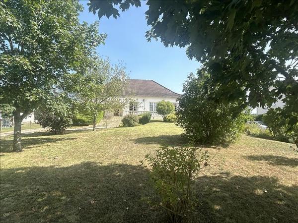 Maison à vendre |  Argenton-sur-Creuse |  5 pièces | 100 m²