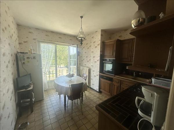 Maison à vendre |  Argenton-sur-Creuse |  5 pièces | 100 m²