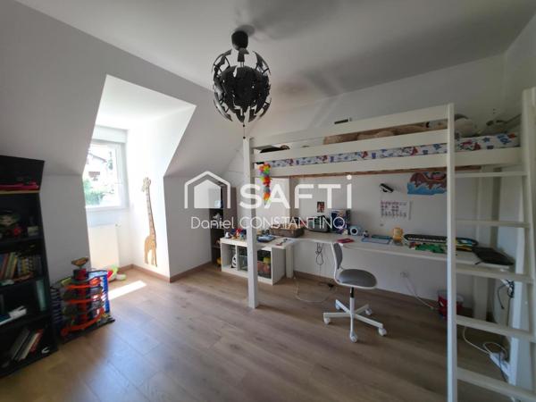 Maison de 2017, DPE C, 4 CH, piscine chauffée