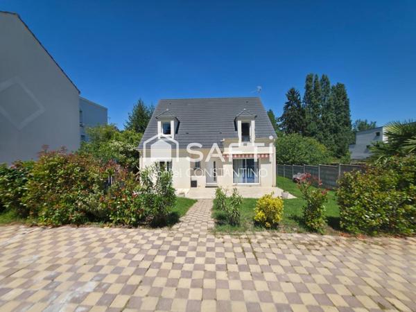 Maison de 2017, DPE C, 4 CH, piscine chauffée