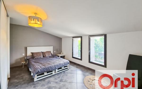 Maison à vendre    7 pièces •  Castelnau-d'Estrétefonds