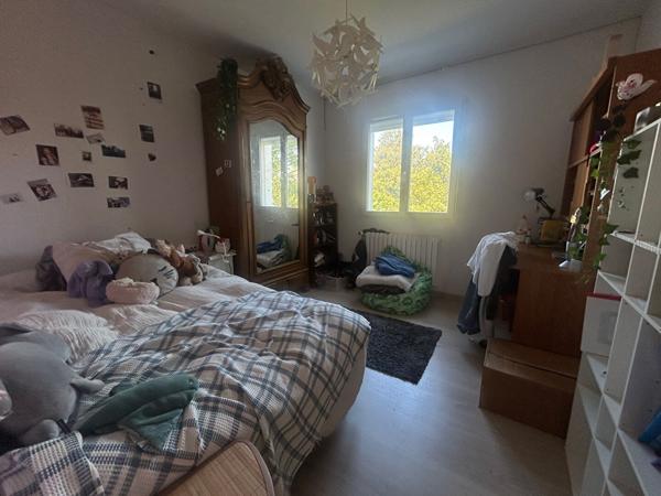 Maison - 143m2 - 4 chambres - 2 garages - La Trompette 669 000 € **  - Référence  MR740