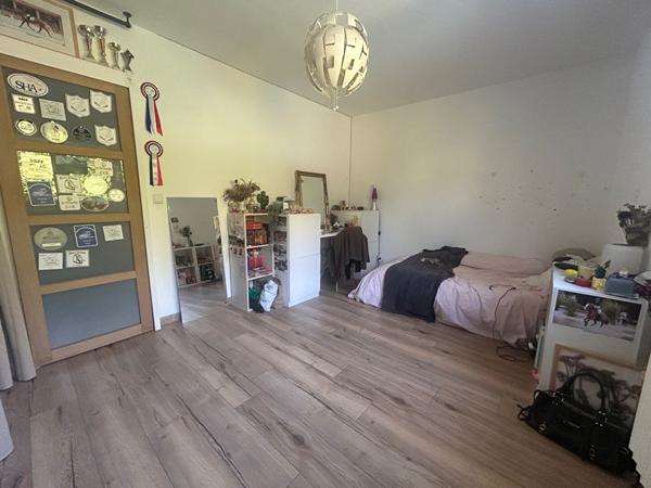 Maison - 143m2 - 4 chambres - 2 garages - La Trompette 669 000 € **  - Référence  MR740