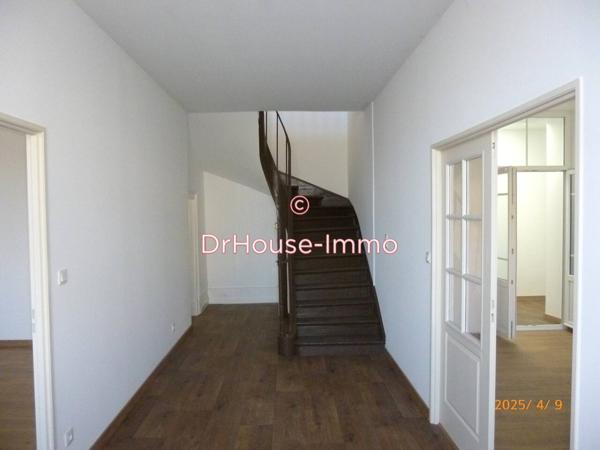 Maison à vendre 10 pièces de 230 m²