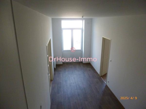 Maison à vendre 10 pièces de 230 m²