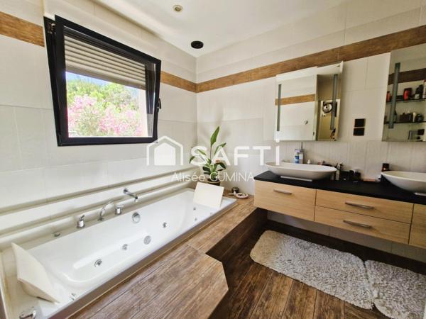 GRAU D'AGDE - À 5min des plages en Vélo