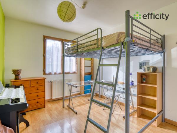 Maison 5 pièces - 100 m² Exclusivité efficity