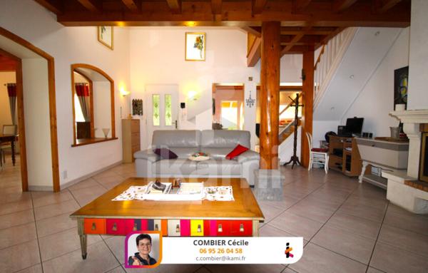 Pont de l'Isère maison 134 m2 avec piscine, jardin 2000m2 et studio 38m2