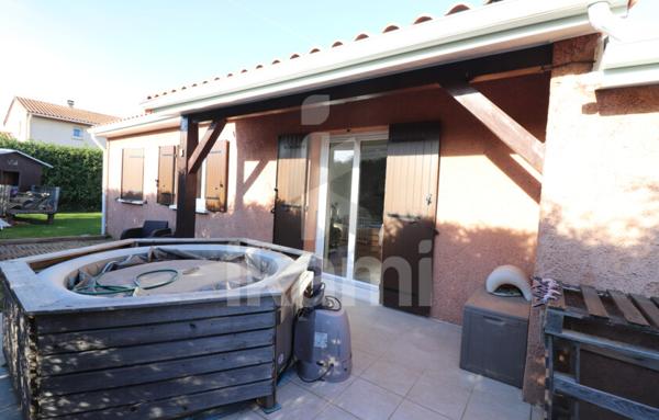 Villa plain-pied coeur d'Anneyron 3 chambres sur 645 m2 de terrain