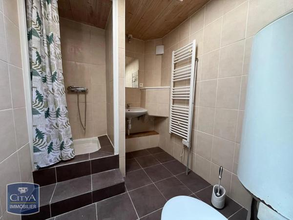 Appartement à louer 2 pièces 39m² Mâcon (71000)