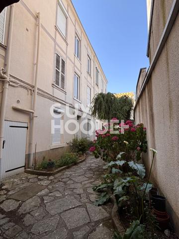 Appartement MEUBLE Orleans HYPER CENTRE - 2 pièces 33.50 m2 - CAVE