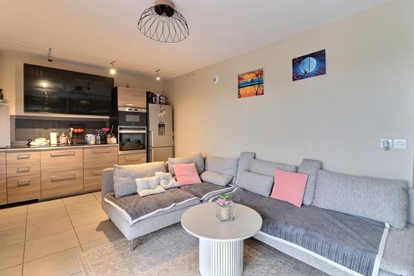 Appartement à vendre 189 000 € Marseille 14 3 p 60 m² DPE C