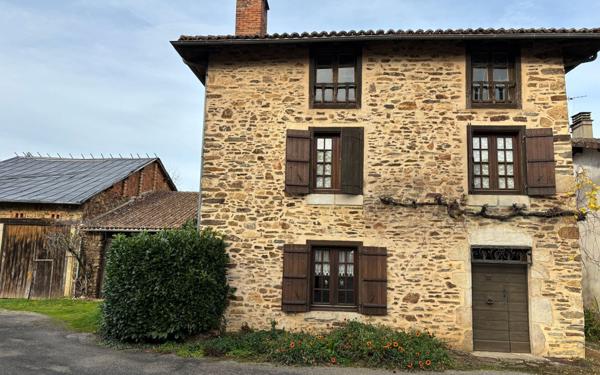 Maison à vendre    4 pièces •  Chaillac-sur-Vienne