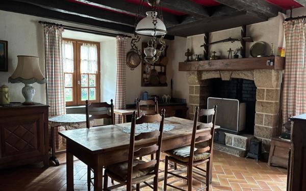 Maison à vendre    4 pièces •  Chaillac-sur-Vienne