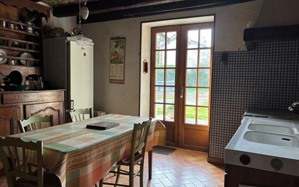 Maison à vendre    4 pièces •  Chaillac-sur-Vienne