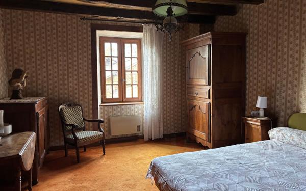 Maison à vendre    4 pièces •  Chaillac-sur-Vienne