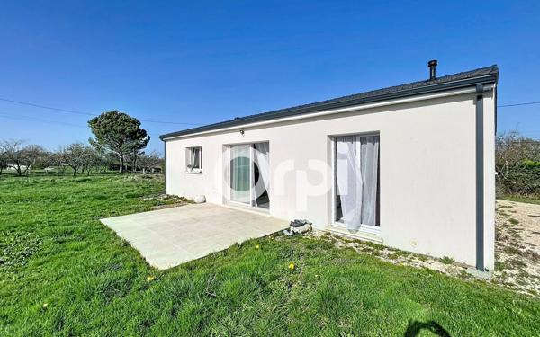 Maison à vendre    4 pièces •  Atur