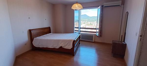 Maison 97 m2 avec terrasse