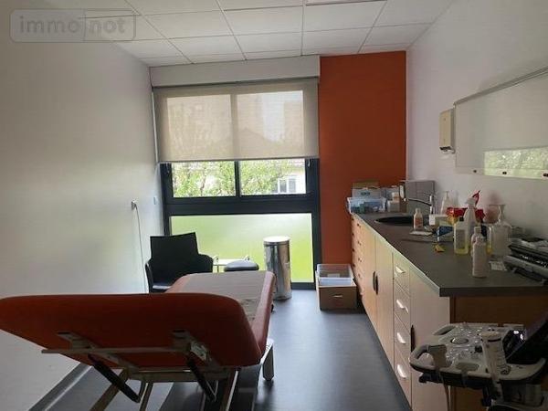 Fonds et/ou murs commerciaux à vendre à Besançon dans le Doubs (25000), ref : 25061-lebe