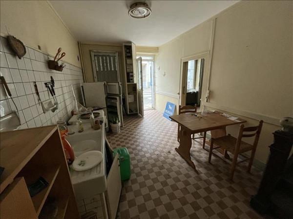 Maison à vendre 21 240 € Châteauneuf-sur-Cher 3 p 53 m² DPE