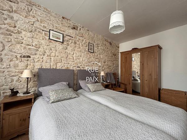 79400 SAINT MAIXENT L ECOLE MAISON DE VILLE 83 m²