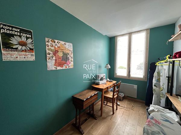 79400 SAINT MAIXENT L ECOLE MAISON DE VILLE 83 m²