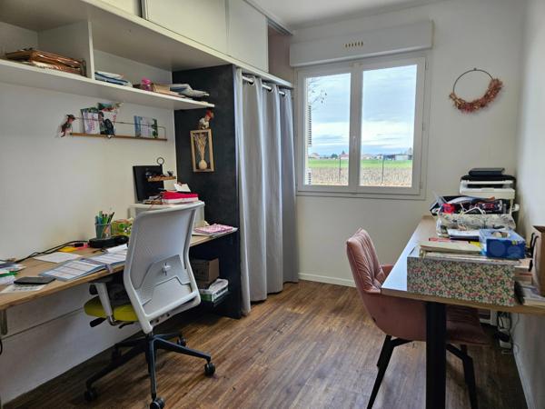 Maison contemporaine de 202 m² – Garage exceptionnel de 130 m² a vendre