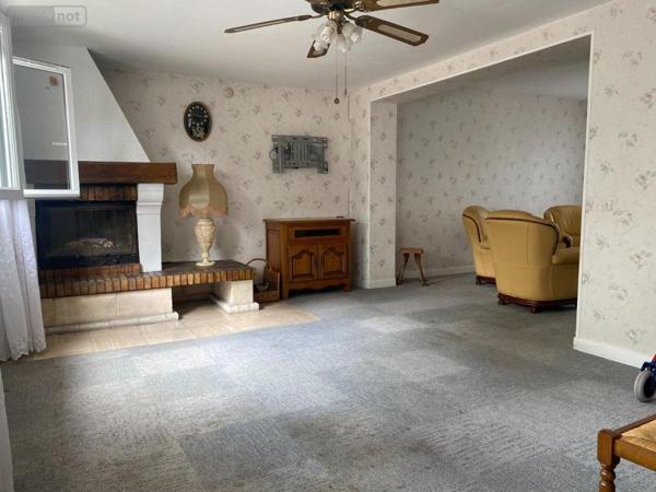 Maison à vendre à Saint-Aubin-lès-Elbeuf en Seine-Maritime (76410), ref : 76025-160