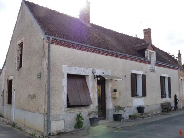 Vente                                                      Maison
                        
                     4 pièces                      125 m2                     à Bouges-le-Château