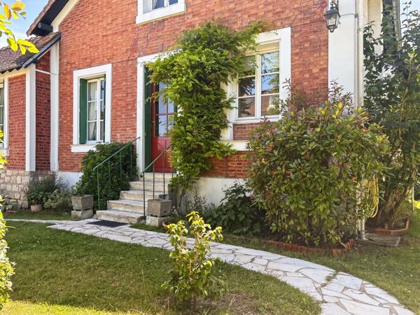 Vente MaisonVillage 110 m² 5 Pièces Bougival