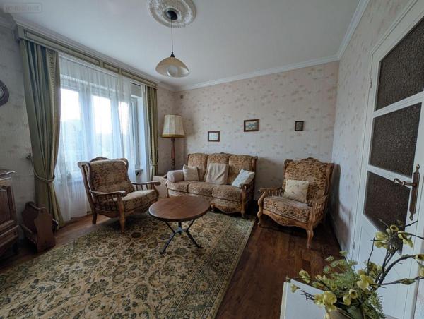 Maison à vendre à Landivisiau dans le Finistère (29400), ref : 4112