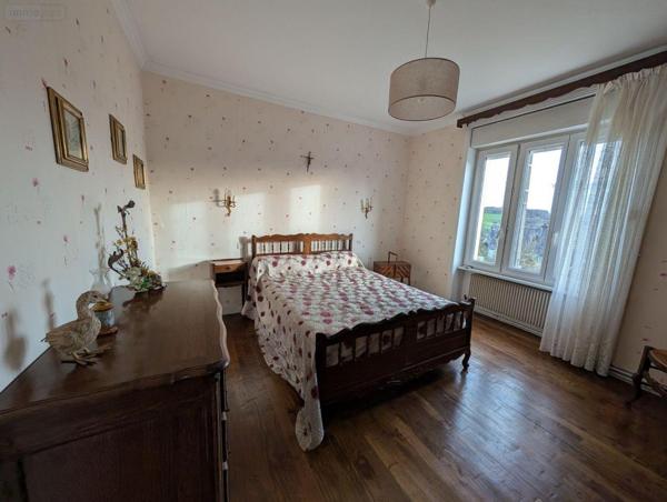 Maison à vendre à Landivisiau dans le Finistère (29400), ref : 4112