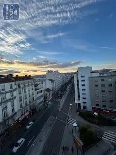 Appartement à louer 2 pièces 66.76m²