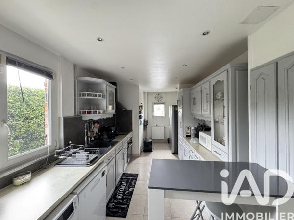 Maison à vendre 6 pièces 100 m² Sainte-Geneviève-des-Bois