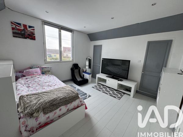 Maison à vendre 6 pièces 100 m² Sainte-Geneviève-des-Bois