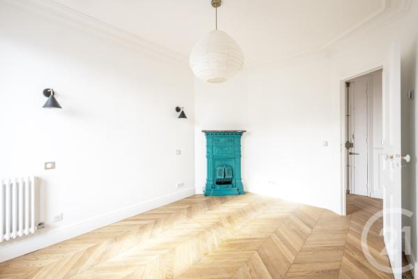 Appartement à vendre  4 pièces - 81,67 m 2   PARIS  - 75005