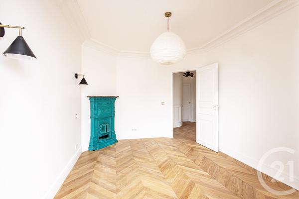 Appartement à vendre  4 pièces - 81,67 m 2   PARIS  - 75005