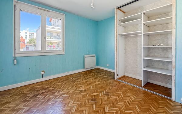 Appartement à vendre    4 pièces •  Lyon 8