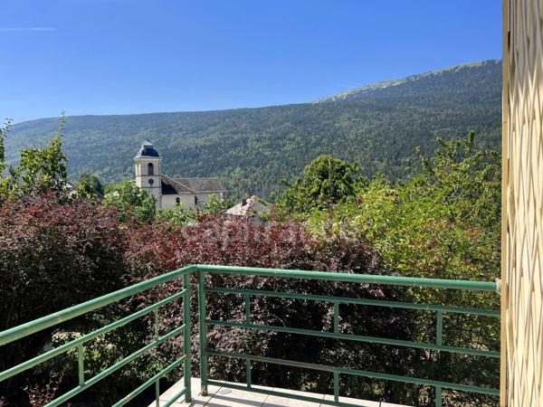 Maison T4 82m² avec Grange 300m² à rénover